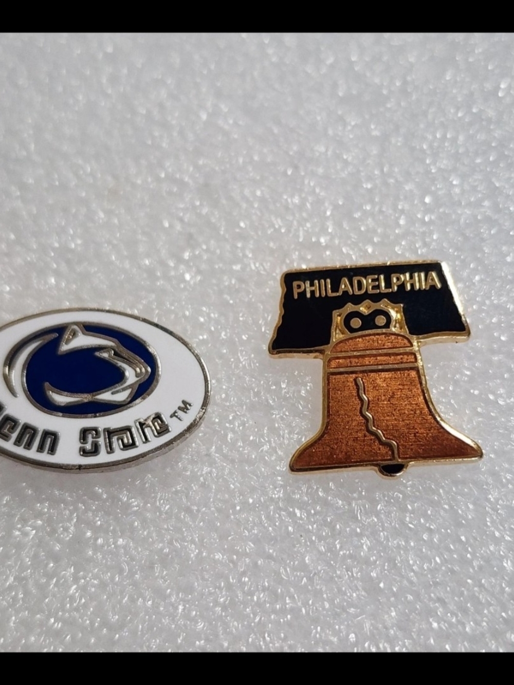 Penn State Nittany Lions & Philadelphia Liberty Bell Enamel Lapel Pins Lot of 2
